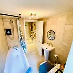 Lejlighed Vere House, 1, Spacious & Great Location Scarborough