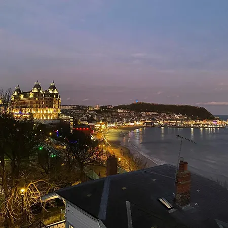 Vere House, 1, Spacious & Great Location *