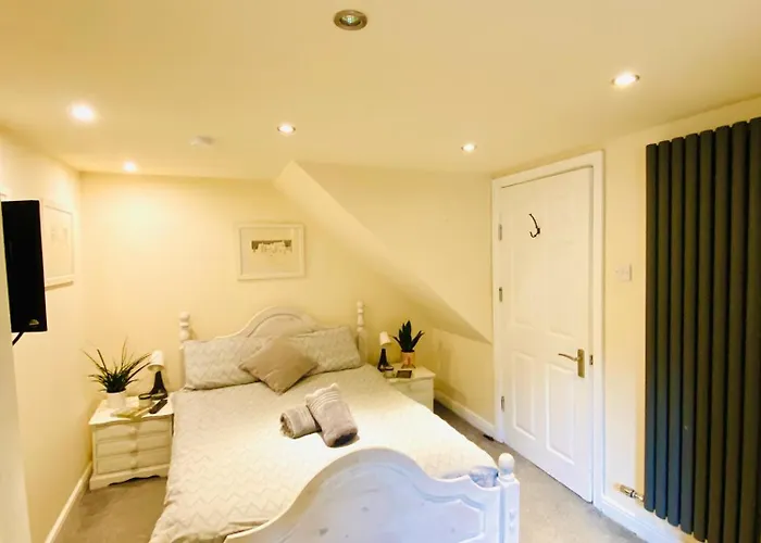 Vere House, 1, Spacious & Great Location Appartement *