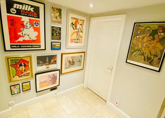 Vere House, 1, Spacious & Great Location Apartament *