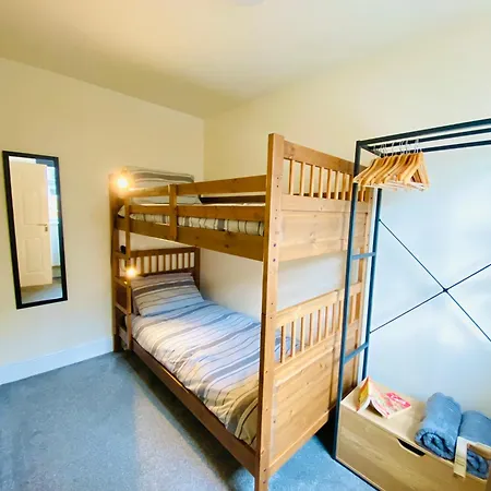 شقة Vere House, 1, Spacious & Great Location *