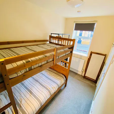 Vere House, 1, Spacious & Great Location Appartement